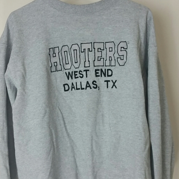 King Fashions Other - Sweatshirt Hooters Gray West End Dallas graphic
